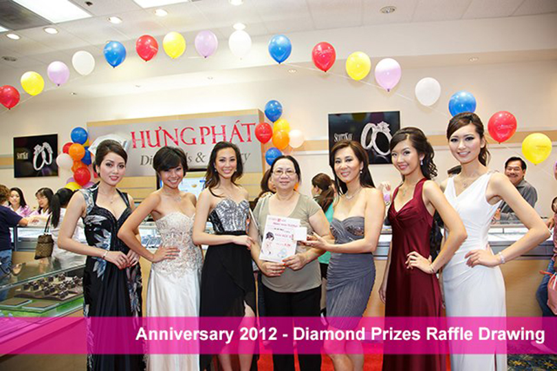 9 Diamond Raffle Prizes Anniversary_2012_ (7).jpg